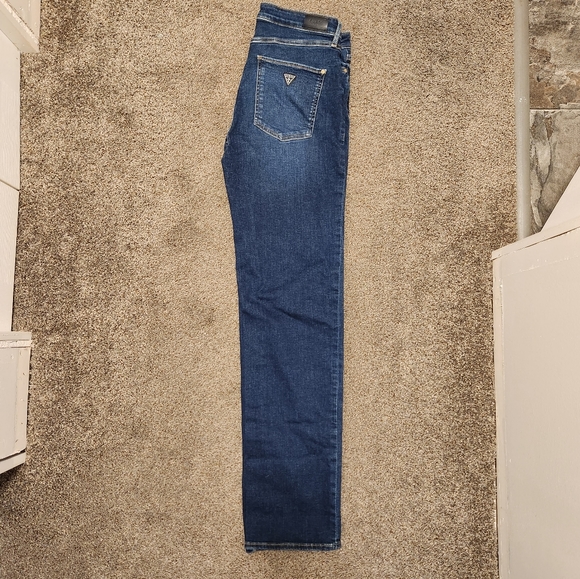 Guess Jeans - Picture 1 of 9